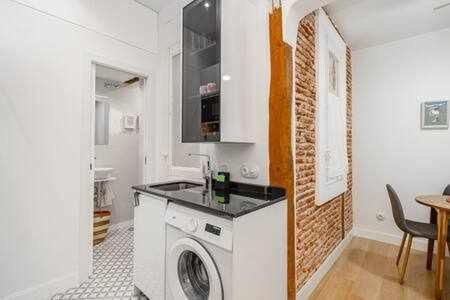 Apartamento La Latina Palacio マドリード エクステリア 写真