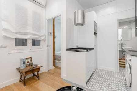 Apartamento La Latina Palacio マドリード エクステリア 写真