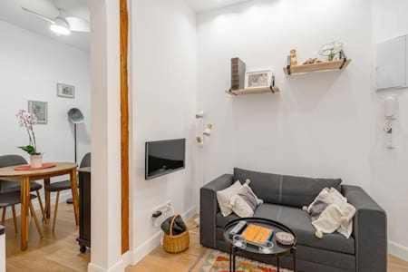 Apartamento La Latina Palacio マドリード エクステリア 写真